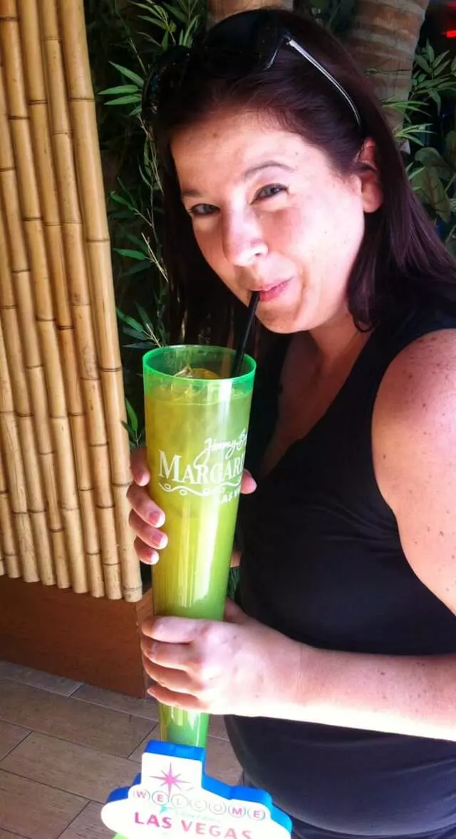 5 O’clock Somewhere Bar