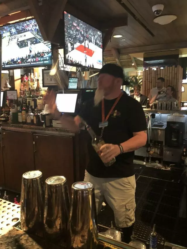 5 O’clock Somewhere Bar