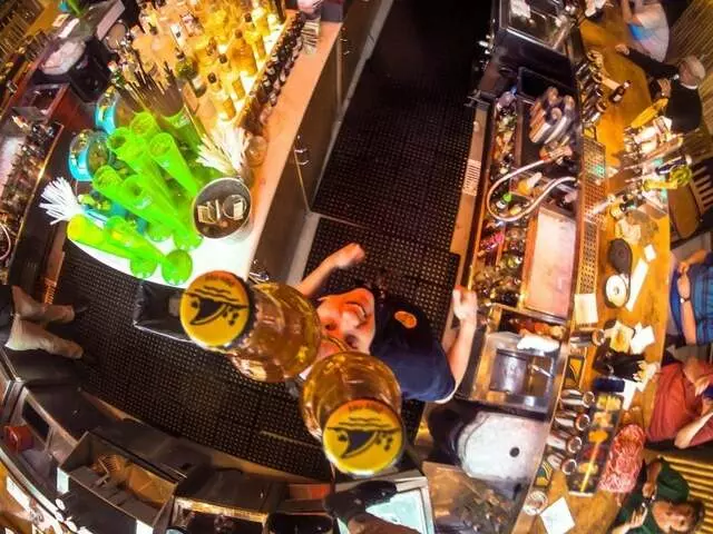 5 O’clock Somewhere Bar