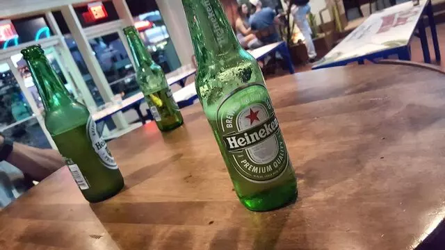 5 O’clock Somewhere Bar
