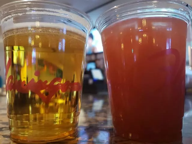 5 O’clock Somewhere Bar