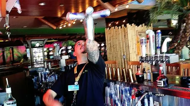 5 O’clock Somewhere Bar