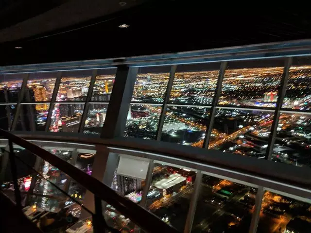 107 SkyLounge
