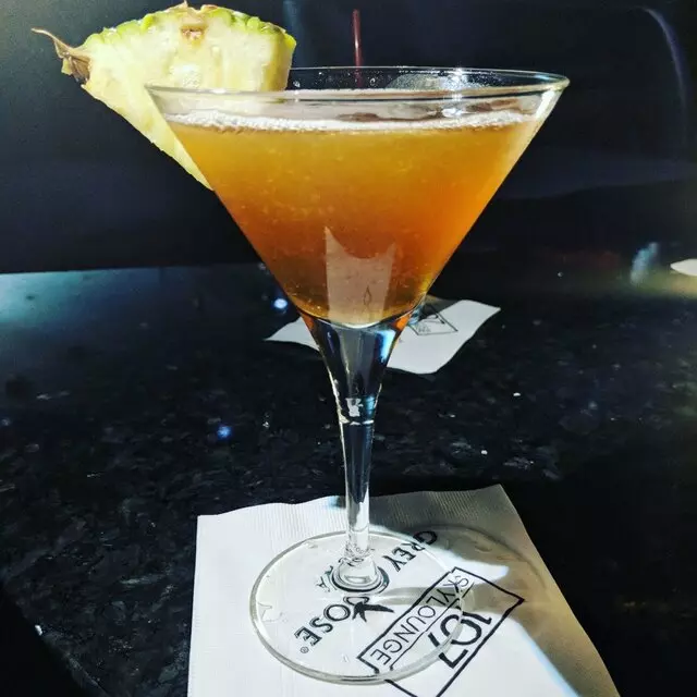 107 SkyLounge