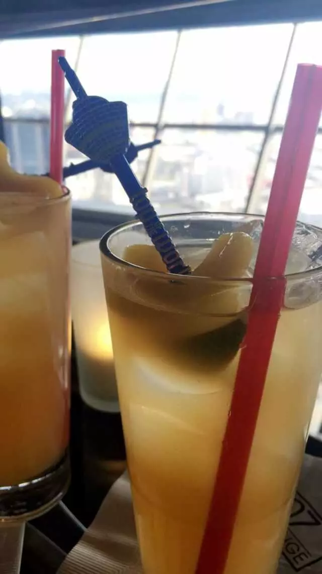 107 SkyLounge