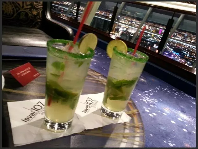 107 SkyLounge
