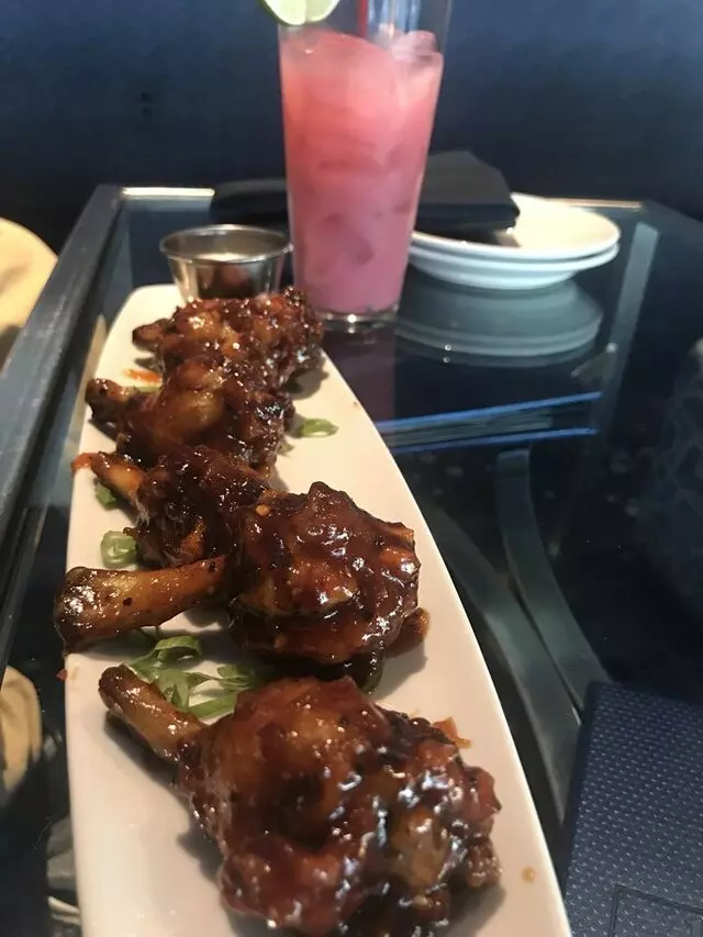 107 SkyLounge
