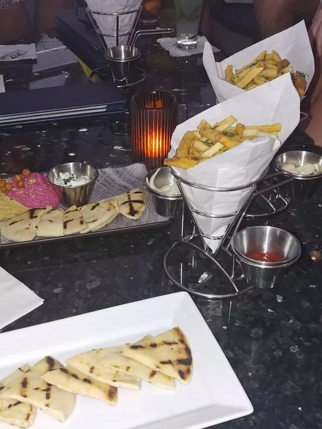 107 SkyLounge