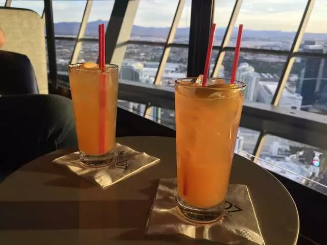107 SkyLounge