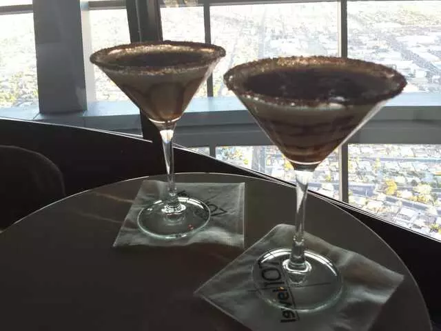 107 SkyLounge