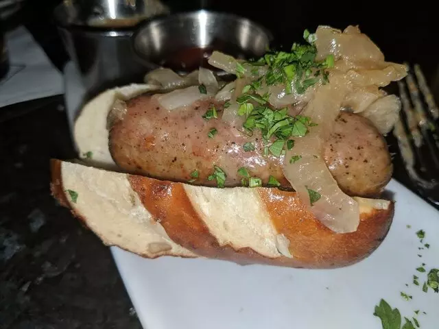 107 SkyLounge