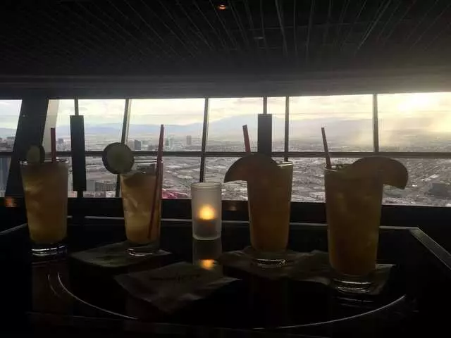 107 SkyLounge