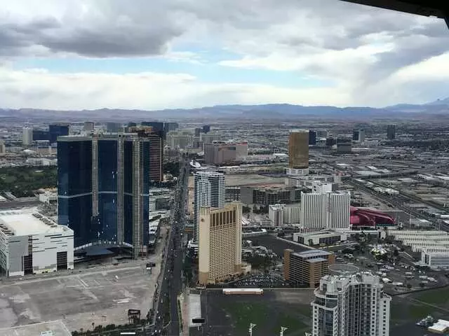 107 SkyLounge