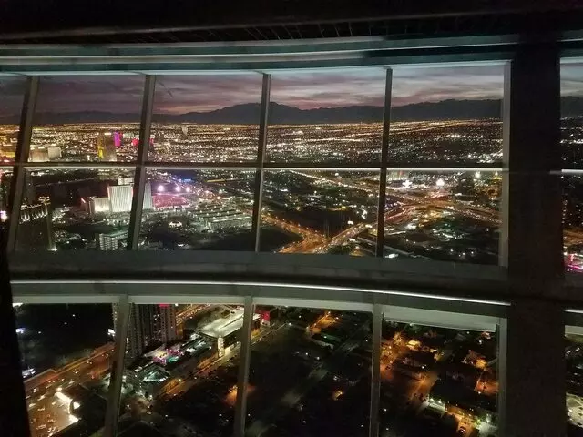 107 SkyLounge