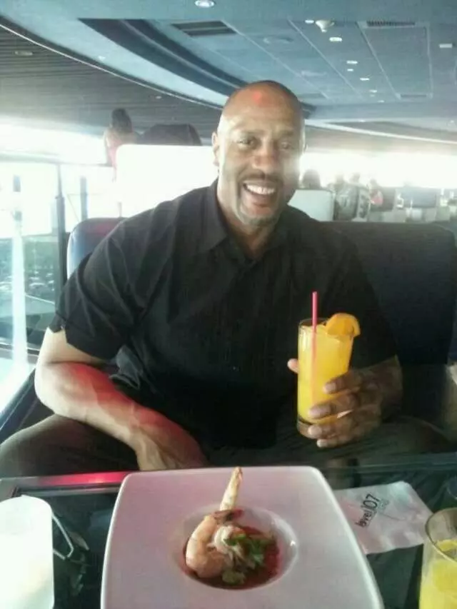 107 SkyLounge