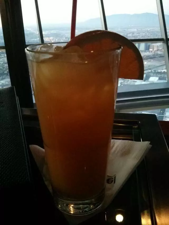 107 SkyLounge