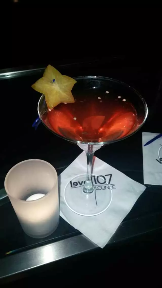 107 SkyLounge