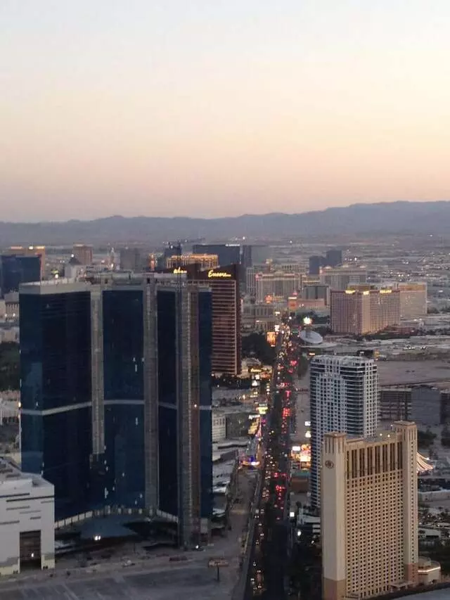 107 SkyLounge