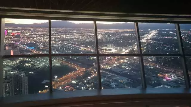 107 SkyLounge