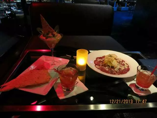 107 SkyLounge