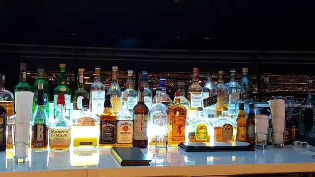 107 SkyLounge