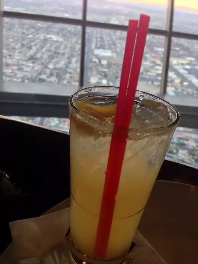 107 SkyLounge