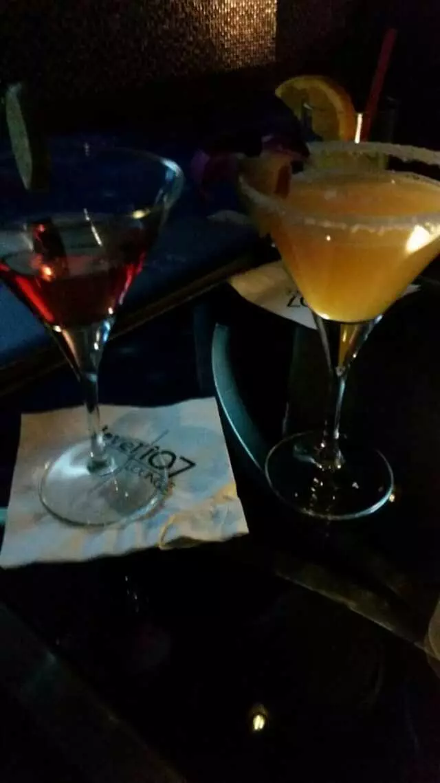 107 SkyLounge