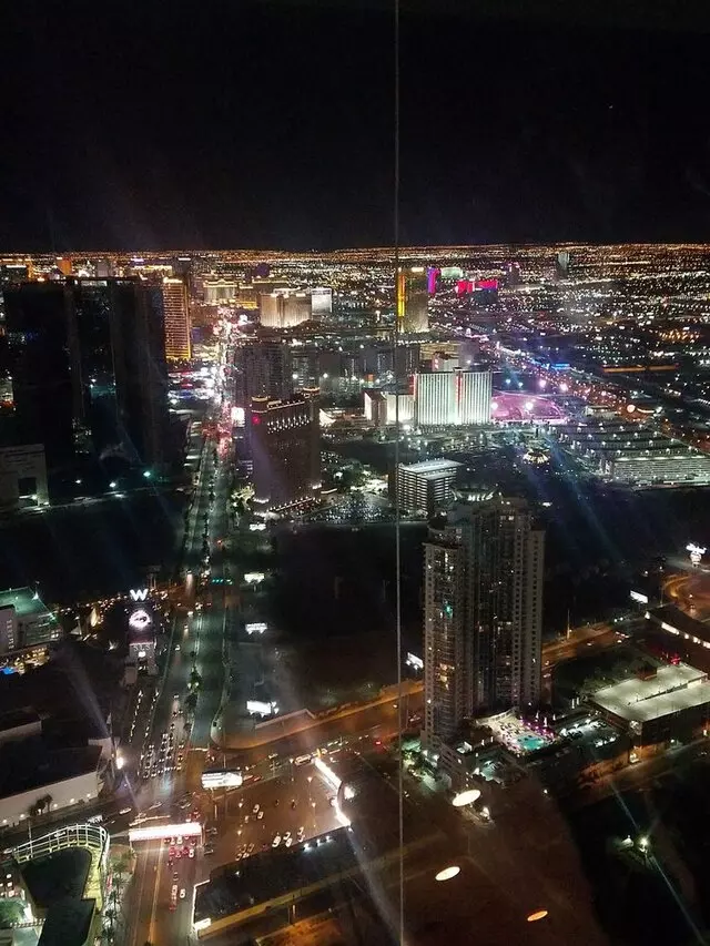 107 SkyLounge