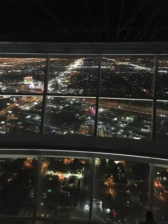 107 SkyLounge