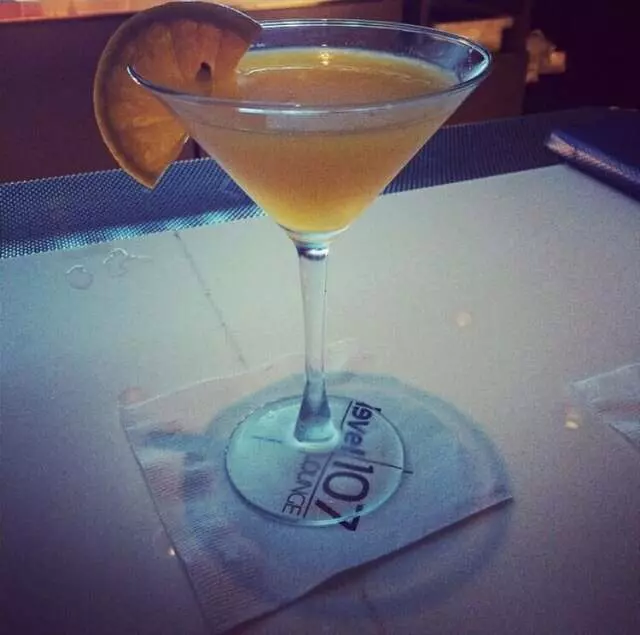 107 SkyLounge