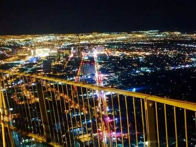 107 SkyLounge