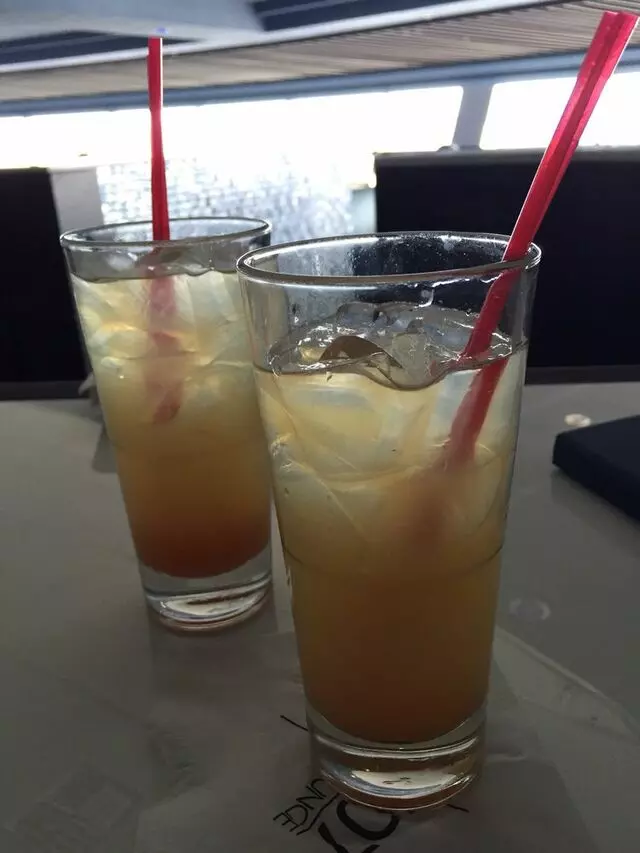 107 SkyLounge