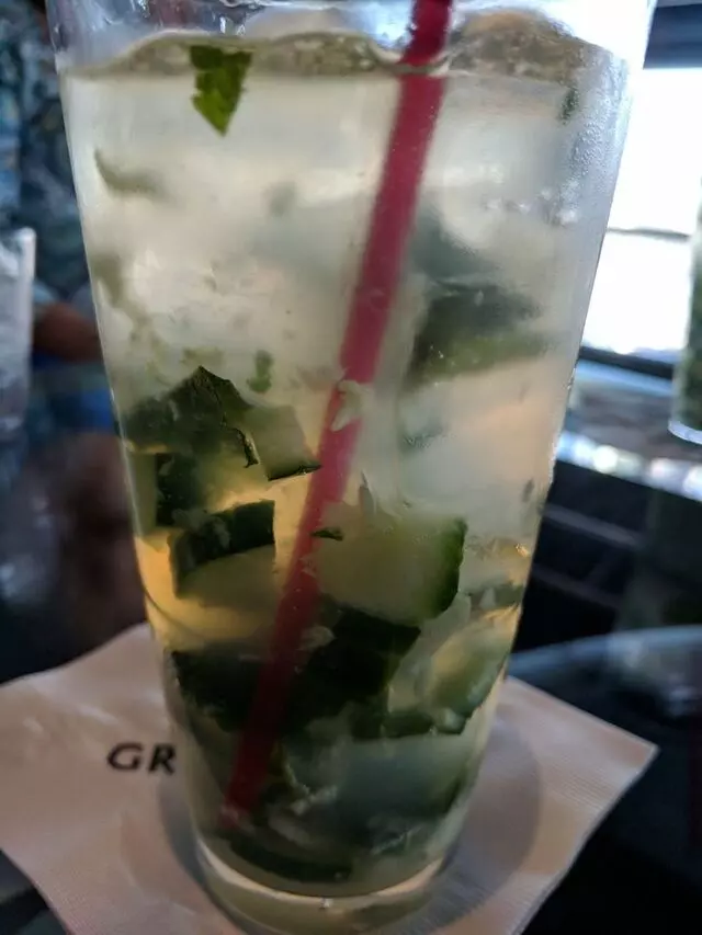 107 SkyLounge