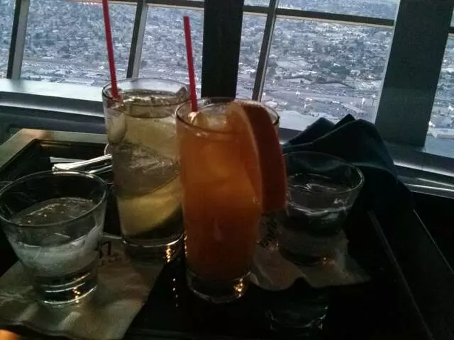 107 SkyLounge