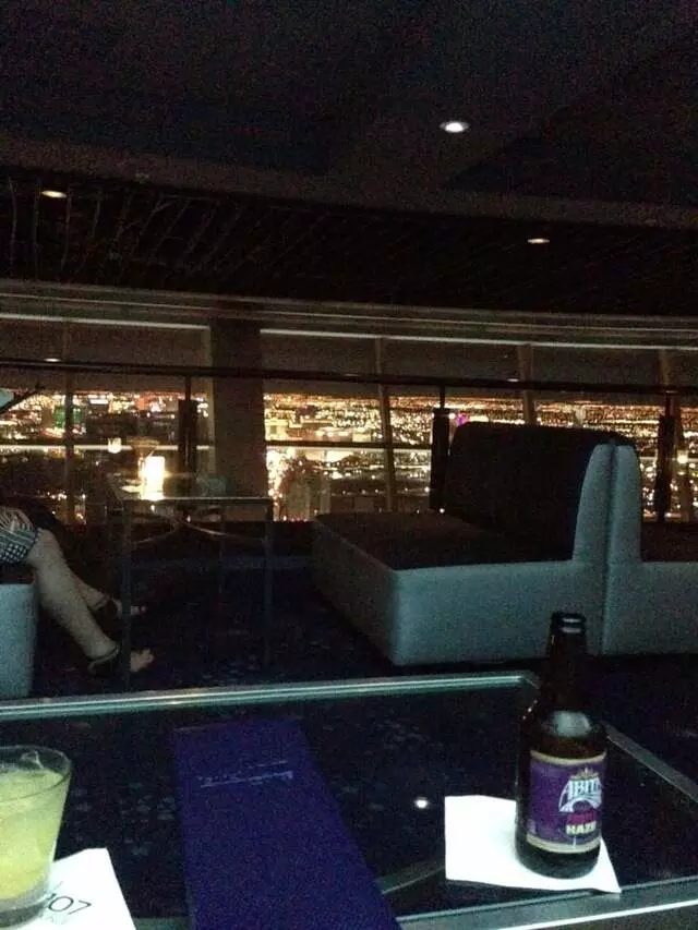 107 SkyLounge