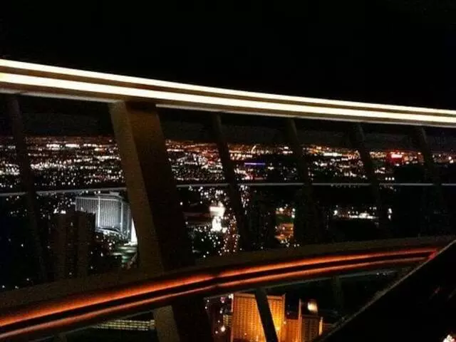 107 SkyLounge