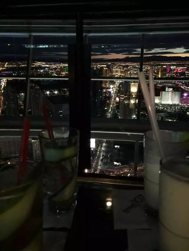 107 SkyLounge
