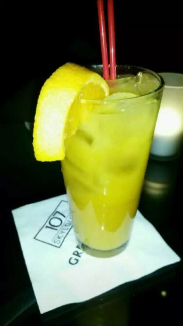 107 SkyLounge