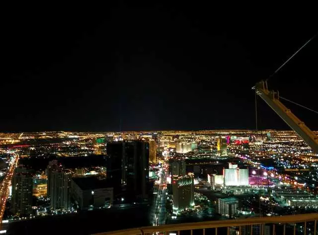 107 SkyLounge