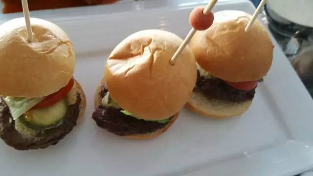 107 SkyLounge