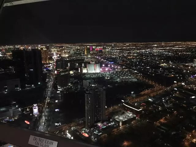 107 SkyLounge