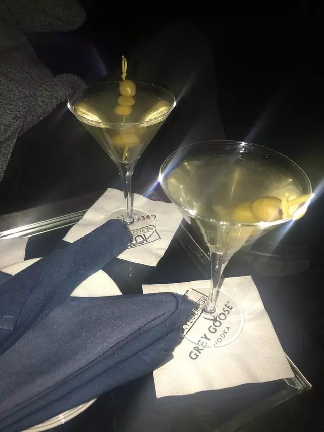 107 SkyLounge
