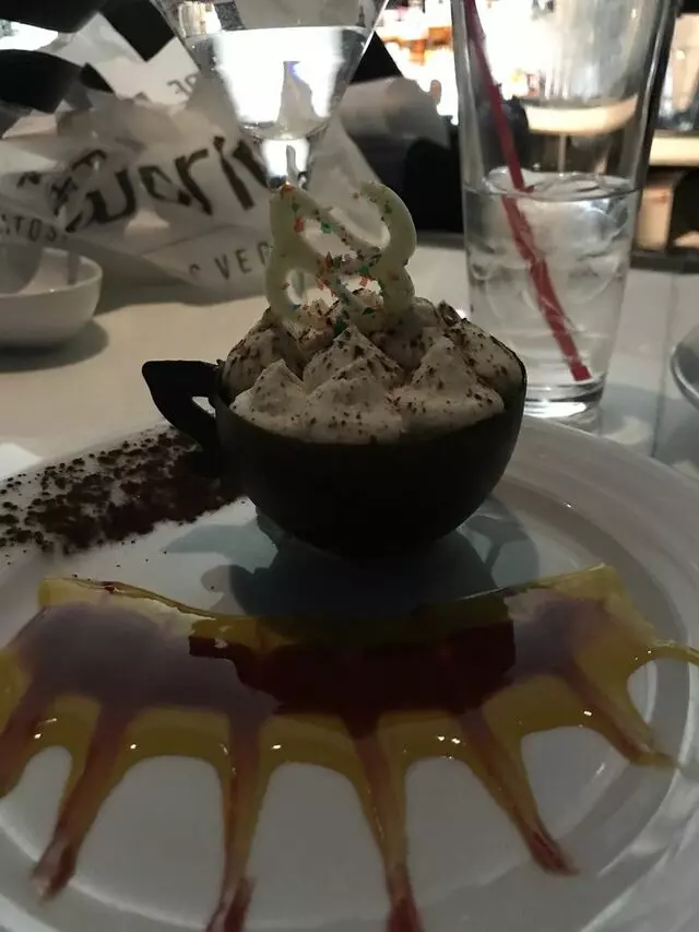 107 SkyLounge