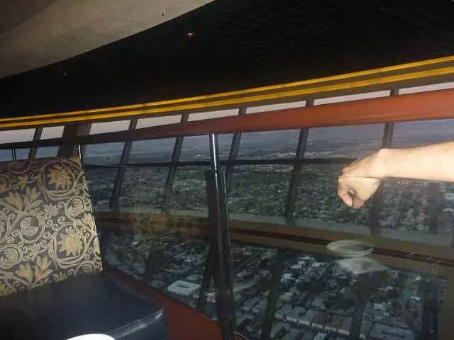 107 SkyLounge