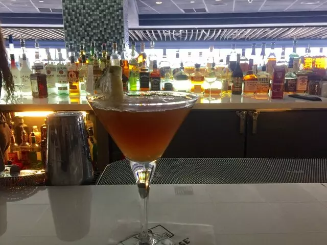 107 SkyLounge