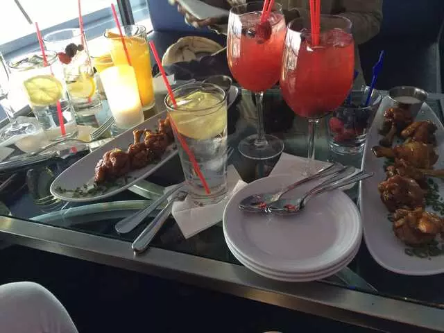 107 SkyLounge