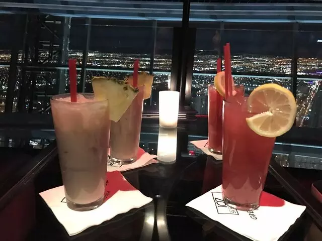 107 SkyLounge