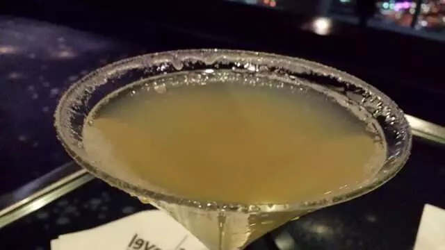 107 SkyLounge