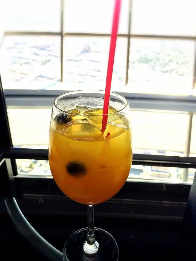107 SkyLounge