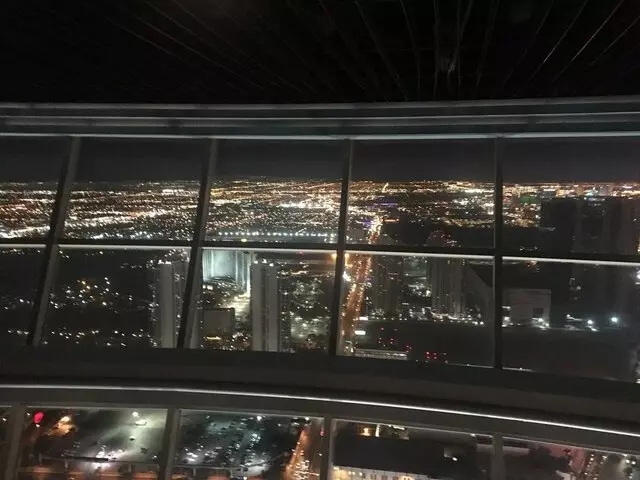 107 SkyLounge